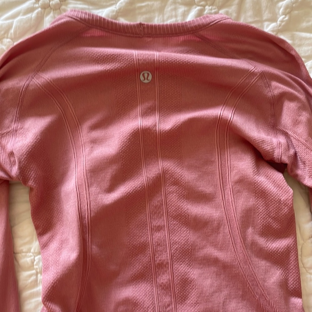 pink lululemon swiftly tech